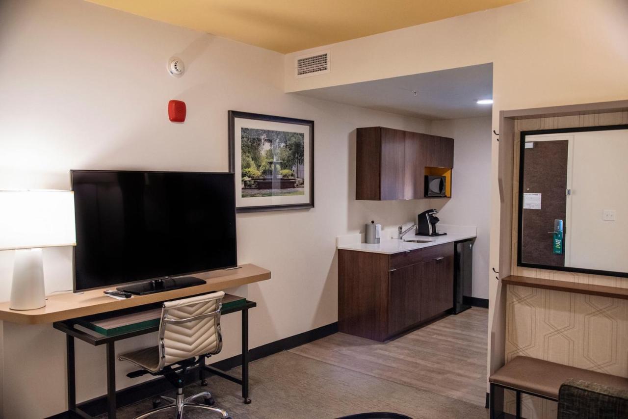Holiday Inn & Suites - Savannah Airport - Pooler By Ihg Eksteriør bilde