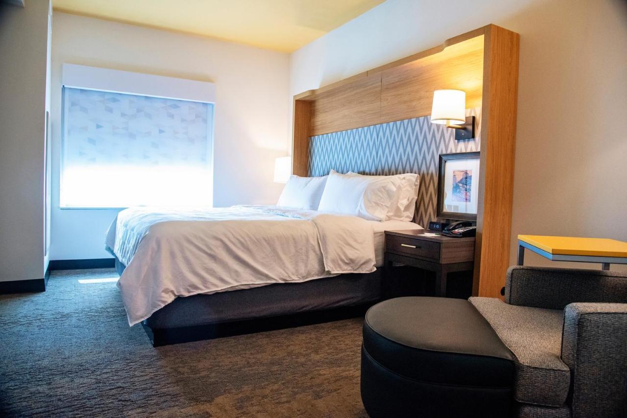 Holiday Inn & Suites - Savannah Airport - Pooler By Ihg Eksteriør bilde