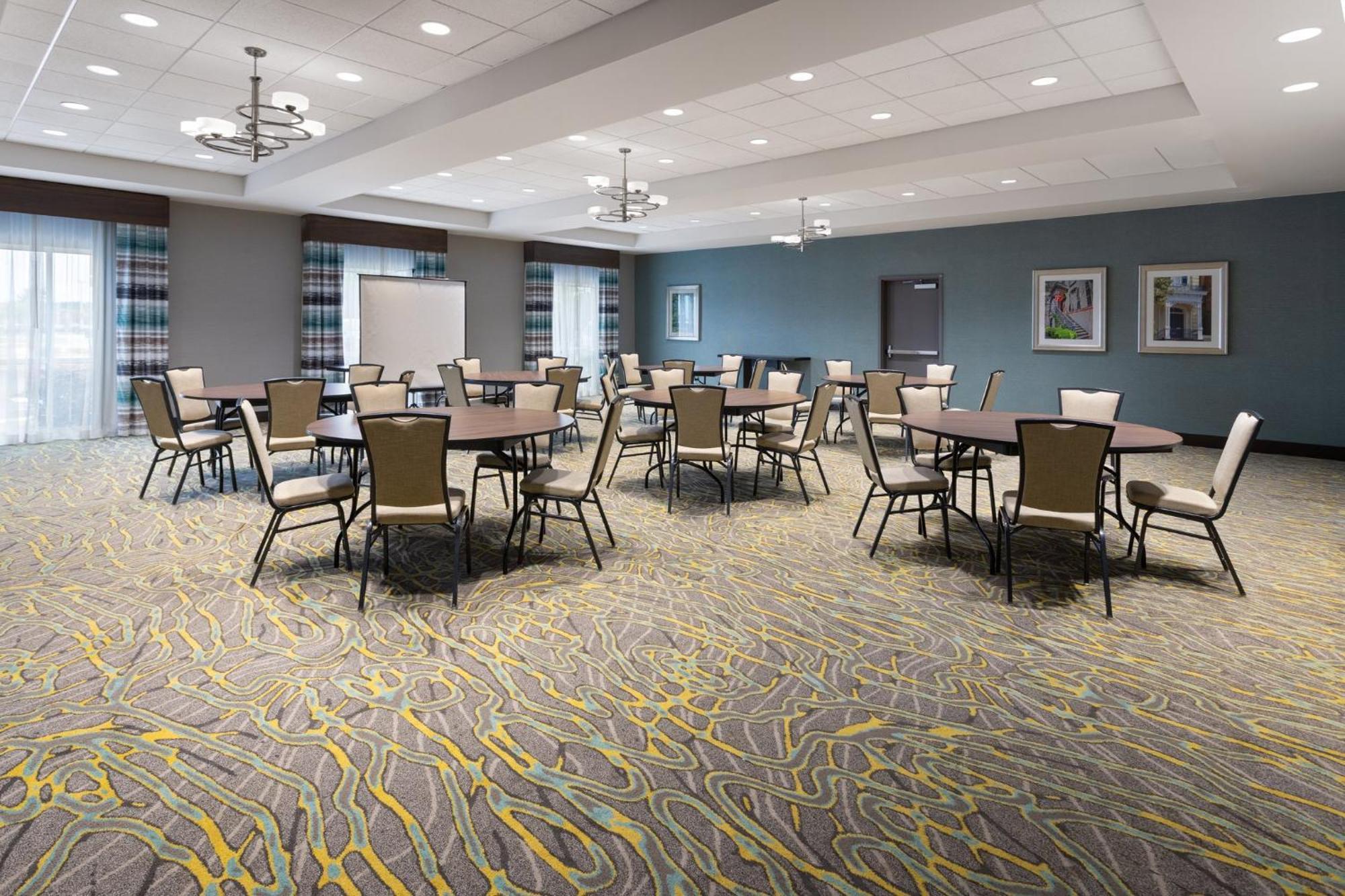 Holiday Inn & Suites - Savannah Airport - Pooler By Ihg Eksteriør bilde