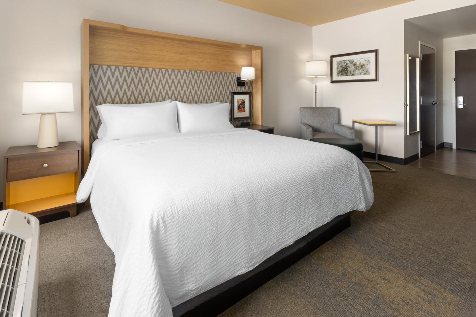 Holiday Inn & Suites - Savannah Airport - Pooler By Ihg Eksteriør bilde