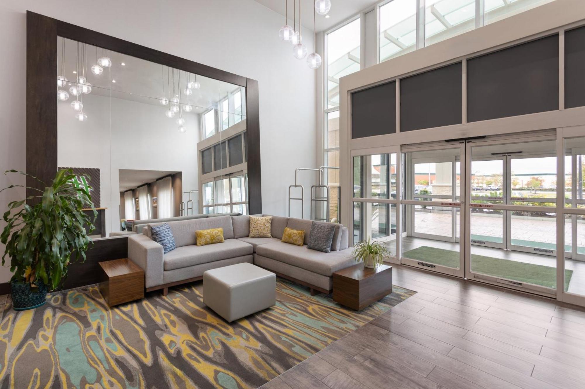 Holiday Inn & Suites - Savannah Airport - Pooler By Ihg Eksteriør bilde