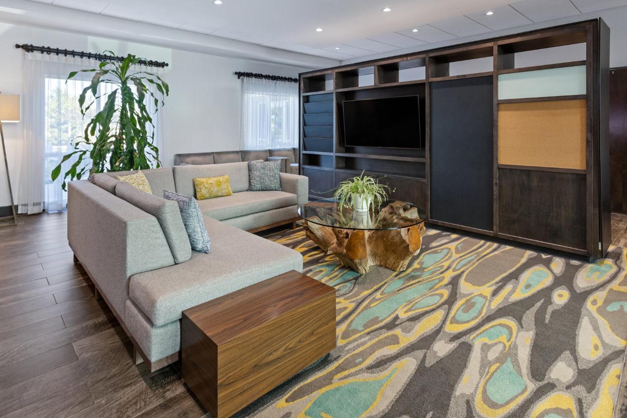 Holiday Inn & Suites - Savannah Airport - Pooler By Ihg Eksteriør bilde