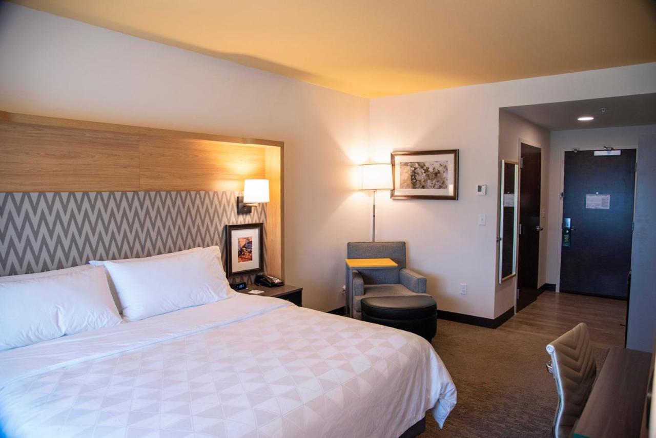 Holiday Inn & Suites - Savannah Airport - Pooler By Ihg Eksteriør bilde