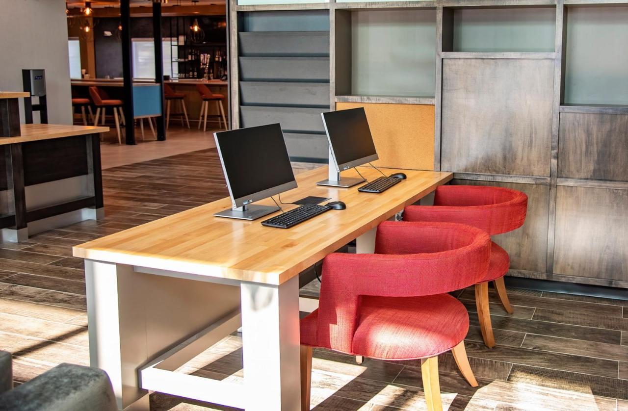 Holiday Inn & Suites - Savannah Airport - Pooler By Ihg Eksteriør bilde